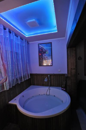 Отель Passion Fruit Apartment  Ашкелон